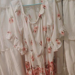 White floral romper 2x